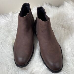 Madden Ortholite Men's Brown Chelsea Boots - Classic Slip-On Dress Boots